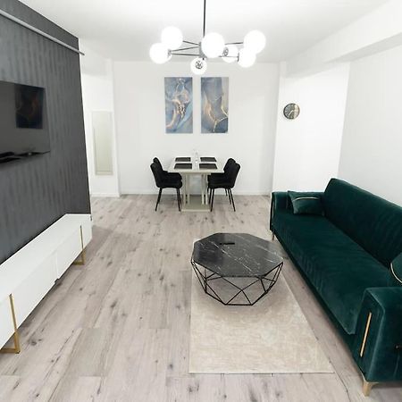 Apartament Markos Suceava Eksteriør bilde