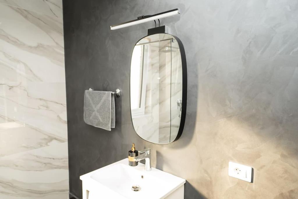 Apartament Markos Suceava Eksteriør bilde