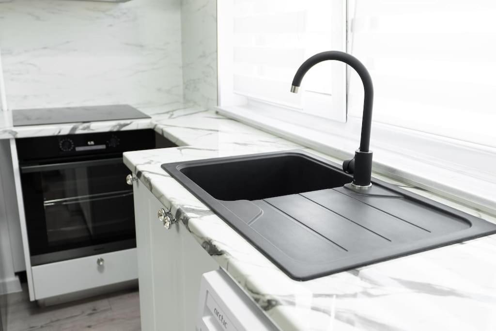 Apartament Markos Suceava Eksteriør bilde